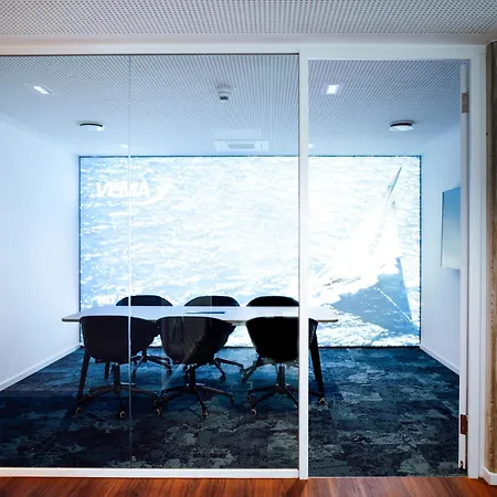 ホテル Meet Eat Sleep Konferenzzentrum In